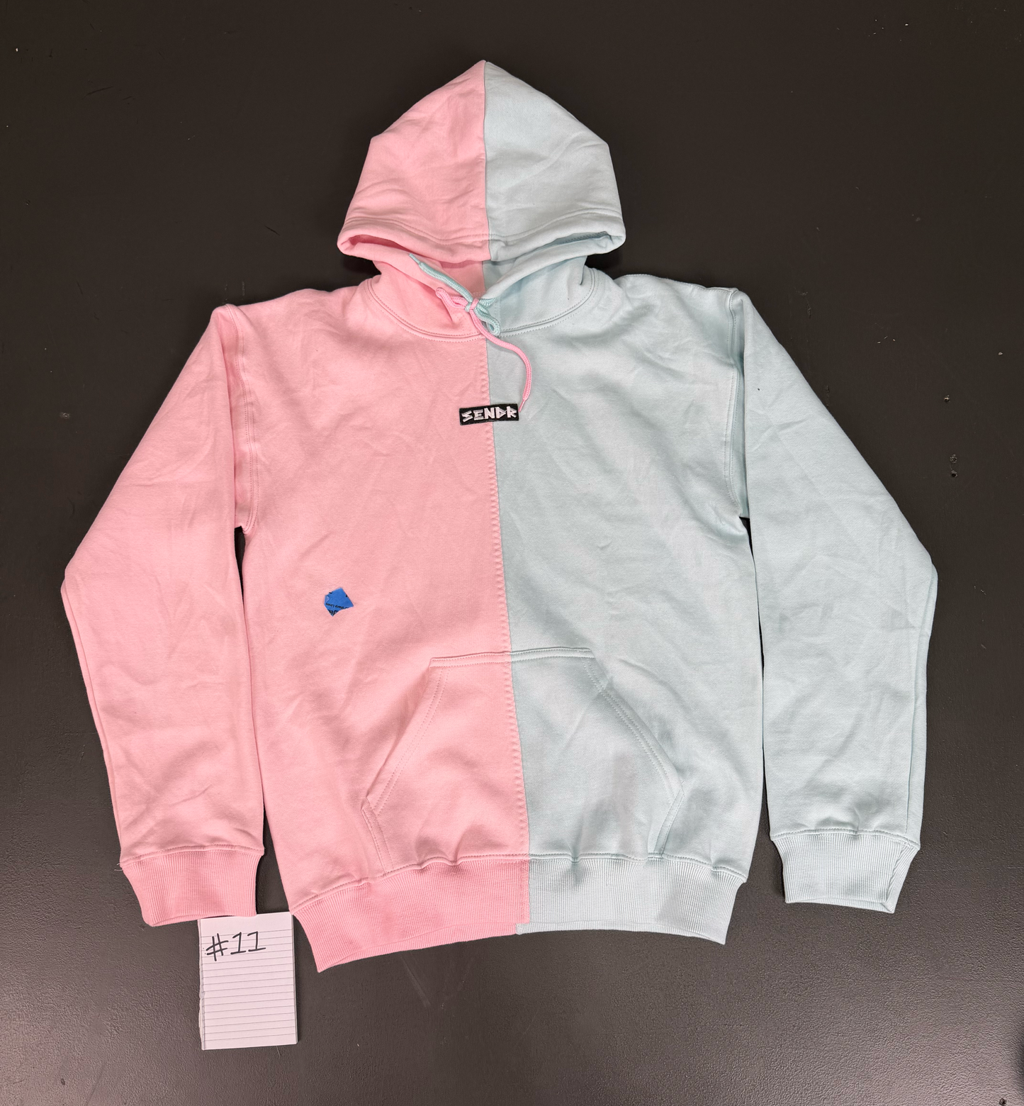 DEFECT #11 light pink / light blue (small)