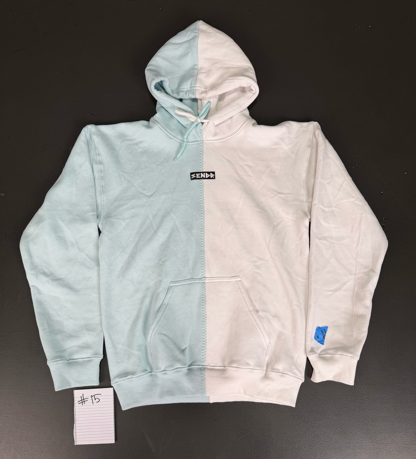 DEFECT #15 light blue / white (small)