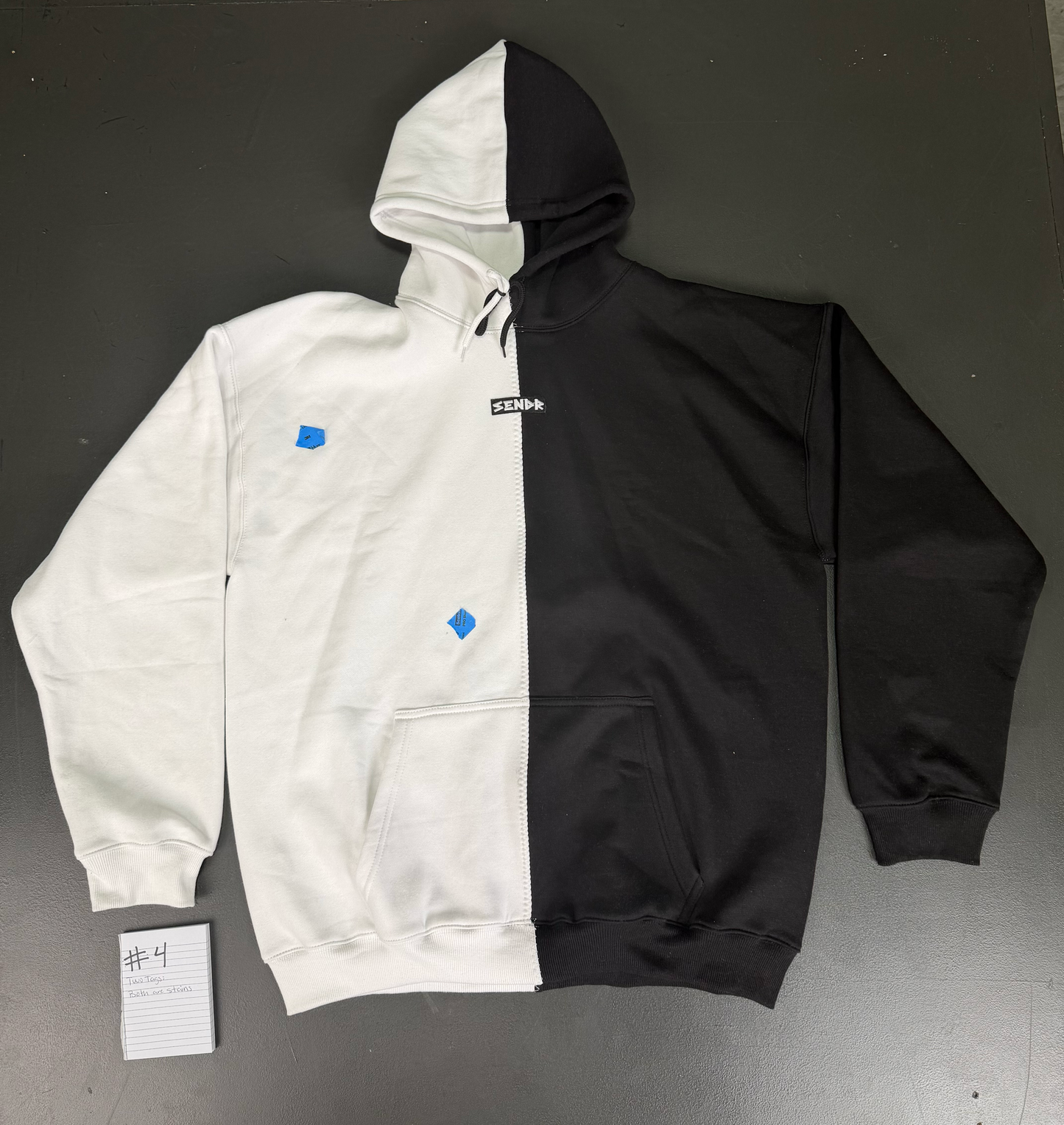 DEFECT #4 black / white (XL)